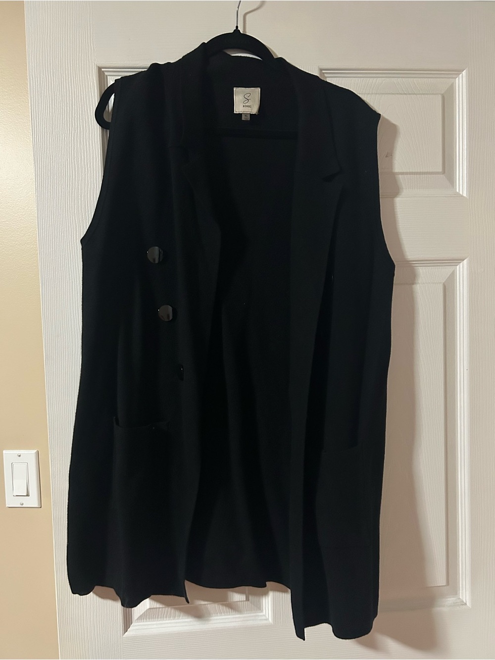 Sioni Black Sleeveless Longline Vest with Buttons